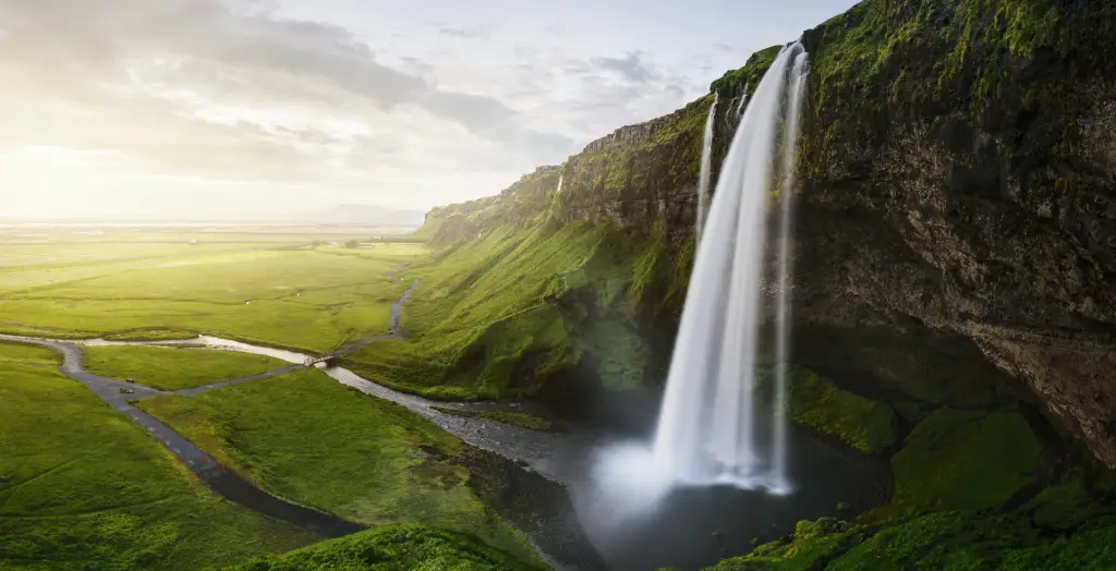 Wasserfall Seljalandsfoss in Island