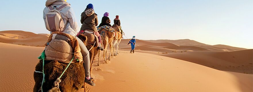 Eine geführte Wüstensafari mit Kamelen durch die Sahara Marokkos