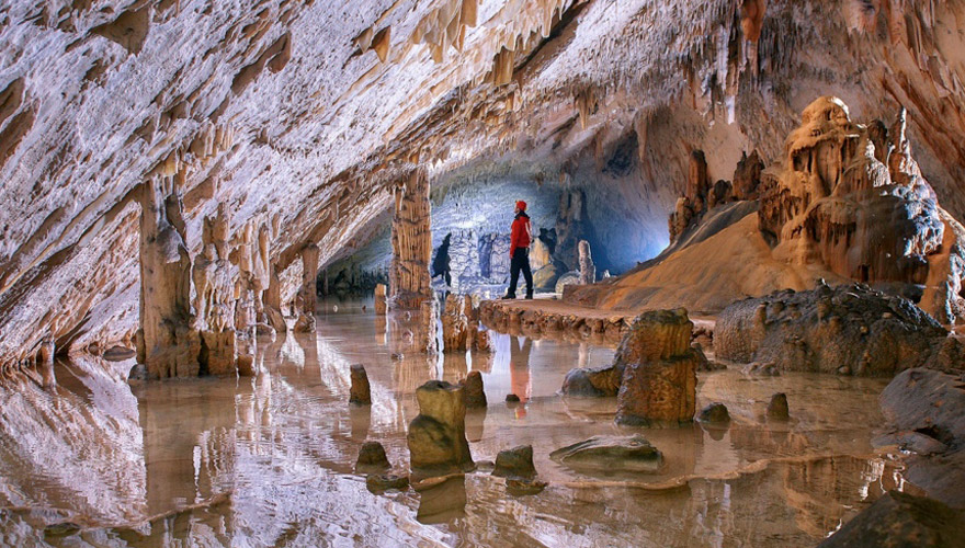 Tropfsteinhöhle in Slowenien