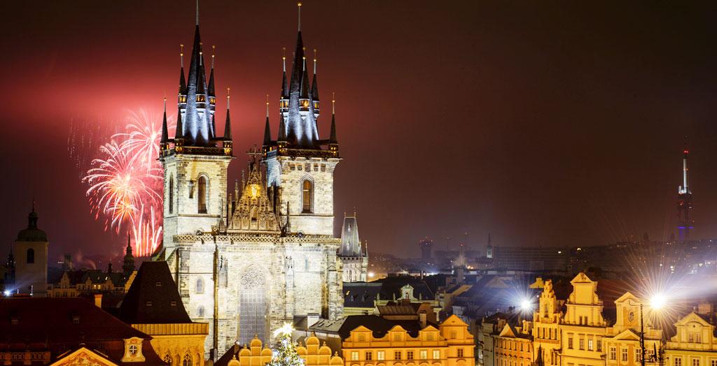 Feuerwerk zu Silvester in Prag