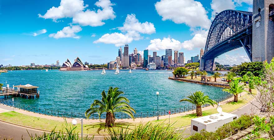 Sydney-Skyline mit Opera House und Harbour Bridge in Australien