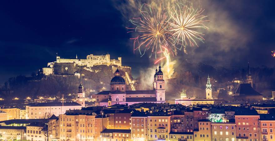 Feuerwerk über der Salzburger Altstadt