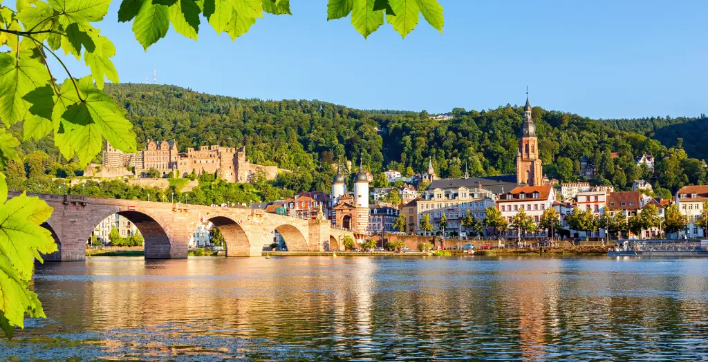 Brücke über den Neckar in Heidelberg, Deutschland