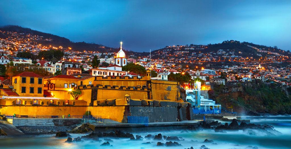 Blick auf die alte Burgfestung von Sao Tiago. Funchal, Madeira, Portugal
