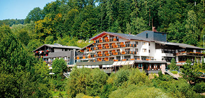 Wellnessurlaub Schwarzwald Heliopark Bad Hotel Zum Hirsch