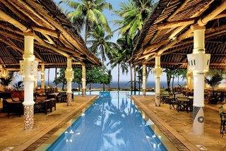 Amboseli & Tsavo + Komforthotel Neptune Village Beach Resort & Spa