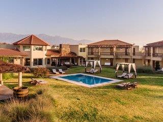 Villa Mansa Wine Hotel & Spa