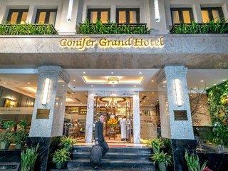 Conifer Grand Hotel