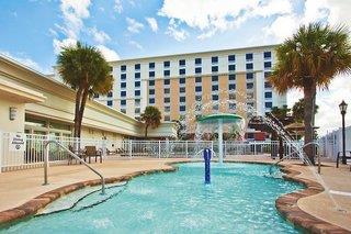Holiday Inn Hotel & Suites Across From Universal Orlando